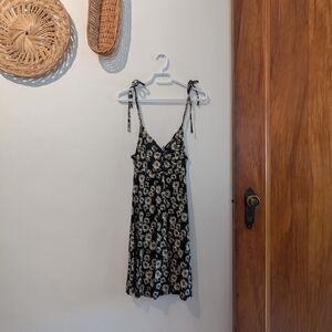 Topshop Black and Cream Floral mini Dress